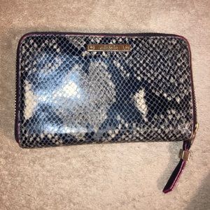 Wallet snake print